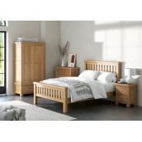 Ludlow 4'6" Double Oak Bed Frame