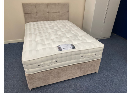 Westminster 5'0" King Divan Set