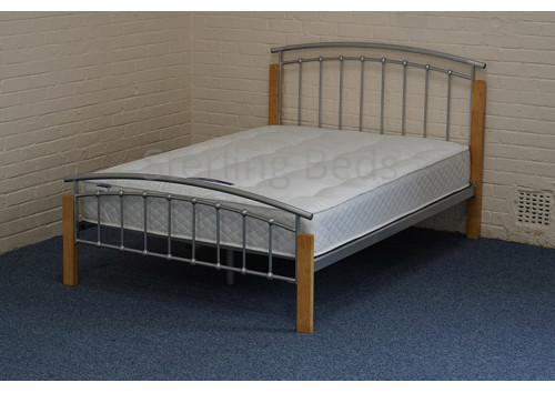 Chester 4'6" Double Metal Bed Frame